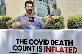 The conflict between steven crowder, carlos maza, and youtube is the latest controversy over how speech before this week, carlos maza, also known as @gaywonk on twitter, was a minor celebrity. Conservative Youtuber Steven Crowder Thrives By Pushing Conflict With The Site Bloomberg