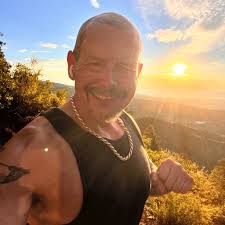 judith_carroll Jumpin into the silly season 🤠 #soill #takehold #climber  #climbingshoes #climbing #climbinglifestyle #rockclimbing #bouldering  #routesetting @soillcanada @banana_climbinggym @friction_dealer @soilljapan  @soillthailand @soill_uk ...