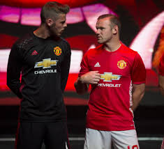 Manchester united and adidas have launched the club's new home kit for the 2016/17 season, taking inspiration from the club's early years as newton heath lyr football club. Manchester United Players Show Off New Kit In Fabulous Launch During Pre Season In Shanghai