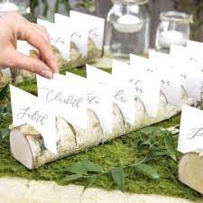 Rondin De Bois Plan De Table Mariage Modern Confetti Wedding Table Name Cards Place Card Holders Wedding Wedding Place Cards Rustic