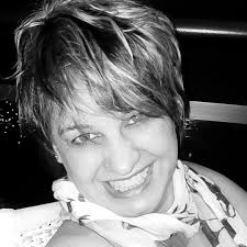 Stream Nana Mouskouri Avé Maria Gounod by Andrea M Pache