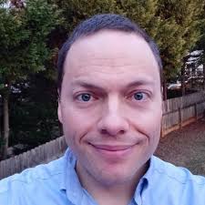 Find and follow ArcGIS Experts