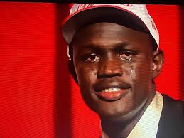 Which Picsart edition is recommended?