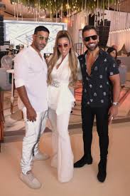 האם השם שמופיע בחשבון החשמל אשר מגיע לדירה בה אתם. Istnf30bc Gkm