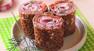Galettes De Sarrasin Au Saumon Et A La Groseille Facon Maki Recette Galette De Sarrasin Alimentation Recette Galette