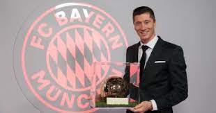 جميع اهداف ليفاندوفسكي مع بايرن ميونيخ 2020مهارات ليفاندوفسكي 2020اهداف ليفاندوفسكي 2020ليفاندوفسكي 2020اهداف. Ù„ÙŠÙØ§Ù†Ø¯ÙˆÙØ³ÙƒÙŠ ÙŠØ­ØµØ¯ Ø¬Ø§Ø¦Ø²Ø© Ø§Ù„Ù„Ø§Ø¹Ø¨ Ø§Ù„Ø°Ù‡Ø¨ÙŠ Ù„Ø¹Ø§Ù… 2020 Ø§Ù„ÙŠÙˆÙ… Ø§Ù„Ø³Ø§Ø¨Ø¹