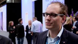 Als iedereen trekt, moet je duwen"