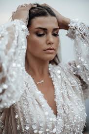 Die hochzeitssaison ist in vollem gange. Braut Make Up Zauberhafte Beispiele Schritt Fur Schritt Anleitungen