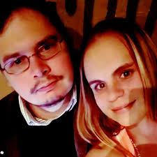 Hello everyone I'm a legends player, getting into PC. Just wanna ask if  this CV Is good? Just pulled her lmao