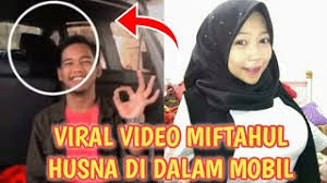 Скачать бесплатно mp3 viral artis tiktok asal aceh miftahul husnah kepergok wikwik di dalam mobil. Viral Video Artis Tiktok Miftahul Husna Ketahuan Mes M Dimobil Youtube