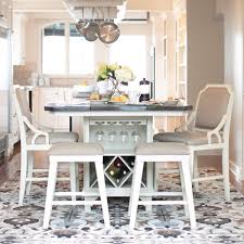 At Jerome S You Don T Have To Spend A Fortune To Get That High End Look Sit Contemporary Dining Room Sets Dining Room Small Traditional Dining Room Furniture
