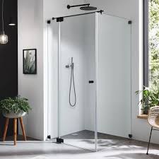 Omega Back Edition Milieu Sprinz Bringt Mit The Black Edition Die Trendfarbe In Ihr Bad Die Tiefschwarzen Seidenmatten Ob In 2020 Glasduschen Dusche Badgestaltung