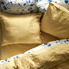 Puderviva Duvet Cover And Pillowcase S Light Yellow Ikea Duvet Covers Yellow Yellow Duvet Yellow Bedding