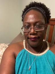 Short and lightweight summer unit for hot weather