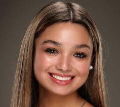 Olivia Herndon's Instagram, Twitter & Facebook