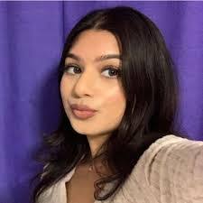 Bianca Espinoza's Instagram, Twitter & Facebook