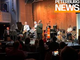 Великолепный джаз»: в Петербурге стартовал XXX Свинг белой ночи |  30.06.2023 | Санкт-Петербург - БезФормата