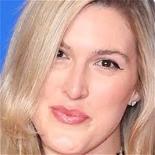 Ellen Blodgett's Instagram, Twitter & Facebook