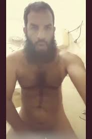Skinny straight guy facializes himself after jerking off. Thick Hairy Arab Stud Jerking Off Boyfriendtv Com