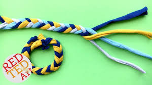 Whether you're making a bracelet, a keychain, a dog leash or equestrian tack, the weave is the same, it's just a matter of the size of the strands. How Do You Braid With 4 Strands Red Ted Art Make Crafting With Kids Easy Fun