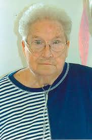 Annie Matlock's Instagram, Twitter & Facebook