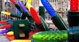 Christmas Lights On 6th Avenue New York City Old Fashioned Christmas Lights Christmas Lights Christmas Light Bulbs