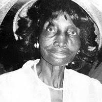 Roslyn Tiny Newbold Saunders