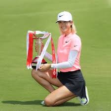 She qualified for a usga tournament at age 10, and at 14 she became the youngest female to compete against me. Michelle Wie Michellewiewest Twitter