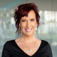 Kim Lamontagne's Instagram, Twitter & Facebook