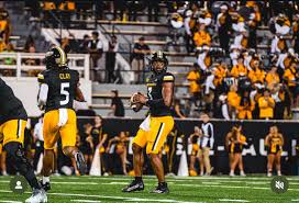 Malachi Henderson (@MalachiHenders0)