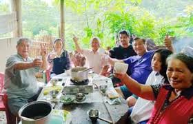22 hours ago · 我國舉重女將方莞靈在東奧舉重49公斤級賽事中，以抓舉80公斤、挺舉101公斤，總和181公斤的成績，拿下第4名，遺憾未能站上. Gl6k41yep4devm