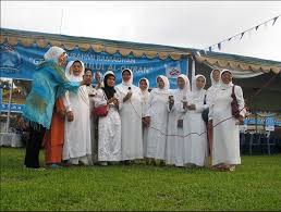 Jual beli online aman dan nyaman hanya di tokopedia. Event Susu Bendera Event Susu Bender Yenny Soekatno Flickr