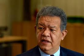 En el 2015 nos pidió no romper alianza con PLD, que había acordado con  Danilo y CP aprobar candados en la Constitución . En una reunión en  fundación le dije : No