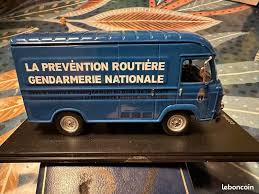 Image result for Bleu Saviem 1971 Fleet