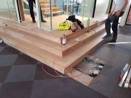 La photo 1 est la vue actuelle. Abe Menuiserie Fabrication Et Pose D Une Estrade Avec Facebook