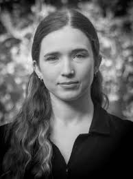 Melanie Guther • History • John F. Kennedy Institute