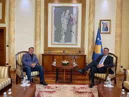 Kryetari i Vatrës Dr. Elmi Berisha u prit nga kryetari i Parlamentit të  Kosovës z.Glauk Konjufca Kryetari i Federatës Pan-Shqiptare të Amerikës  Vatra Dr. Elmi Berisha u prit përzëmërsisht nga kryetari i