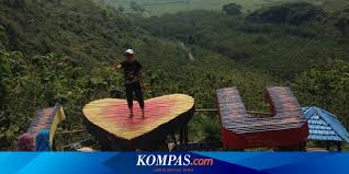 Untuk mengetahui daftar harga tiket kapal pelni bukit siguntang dapat melihat tabel di bawah ini. Bukit Pandang Pemandangan Indah Dari Pegunungan Kendeng Halaman All Kompas Com