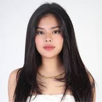 Danielle Keyser's Instagram, Twitter & Facebook