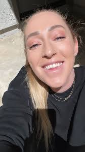 Ashley Lucky's Instagram, Twitter & Facebook