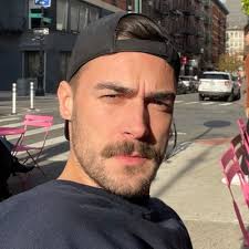 Elsie Abbott (@elsiebrighton)