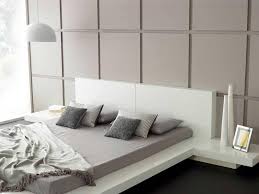 The low profile and simple but durable design are accented with japanese style tatami mats. Vig Modrest Opal White Gloss Lacquer Japanese Style Eastern King Platform Bed With Nightstands Vgkcopal Wht Ek