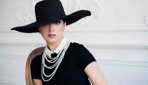 La robe noire aux mariages. Comment Egayer Une Robe Noire Pour Un Mariage Mademoiselle Aelle