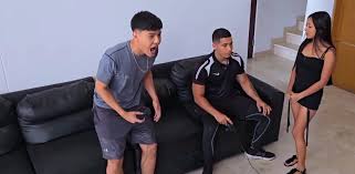 LIL TIMY FUCKS MY GIRLFRIEND EMMA ANTURIN AND COMES INSIDE... - Ah-Me.com