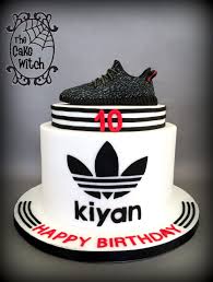 Que ce jour t'apporte bonheur et joie en quantité et comble ton coeur de rêves. Poupee En Peluche Offrezvous Telephone Gateau Anniversaire Adidas Quartier Traduire Attribuer