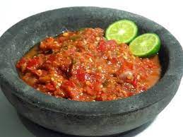 Sambal bajak merupakan salah satu sambal yang cocok dijadikan teman nasi dan ayam goreng. Resep Cara Membuat Sambal Dadak Lezat Youtube
