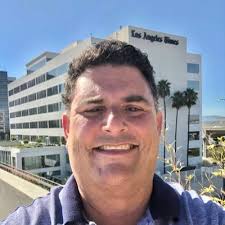 Hailey Branson-Potts (@haileybranson)