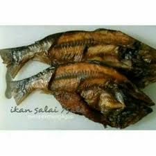 Kacang bawang goreng dapat disajikan untuk suguhan lebaran. Ikan Salai Patin Asap Khas Palembang 100 Gr Shopee Indonesia