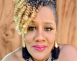 Monique Mcleod's Instagram, Twitter & Facebook