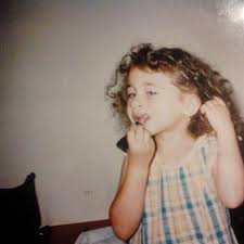 Nicole cherry se pregătește să devină mamă la 22 de ani. Doamne Ce Copil Nicole Cherry Avea O Pasiune Pentru Ruj Uite O Pe CireÈ™ica Pe Cand Avea Cinci Ani Antena 1